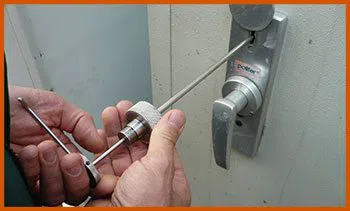 Hamtramck MI Locksmith Store Hamtramck, MI 313-334-3107 - 5-lock-opening